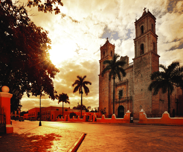 Traveliere Transfers - Cancun Airport Transportation